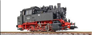 31653  Dampflok 80 009 DR, schwarz, EP IV, Vorbildzustand um 1980, Loksound, Doppelraucherzeuger, Rangierkupplung, AC/DC